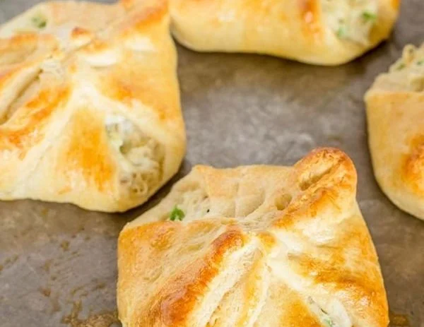 Chicken Cream Cheese Croissants