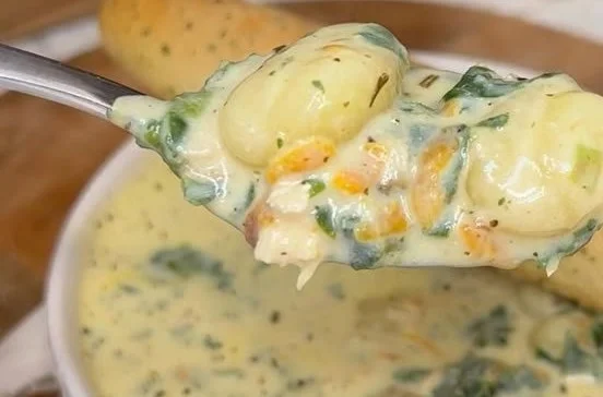 Creamy Chicken Gnocchi Soup