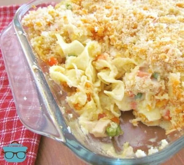 Easy Chicken Noodle Casserole