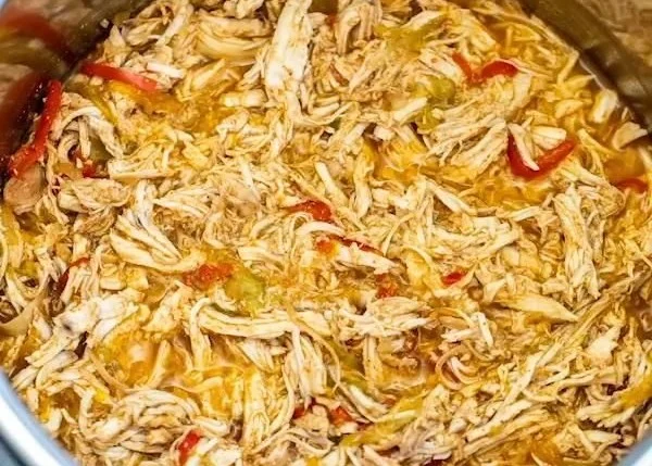 Dump and Start Instant Pot Chicken Fajitas