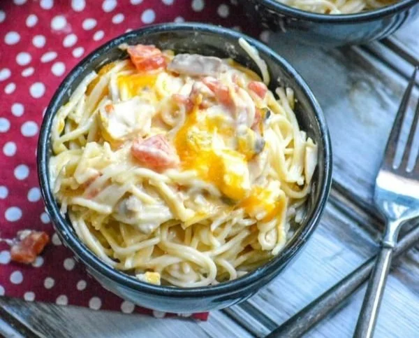 Cheesy Mexican Chicken Spaghetti